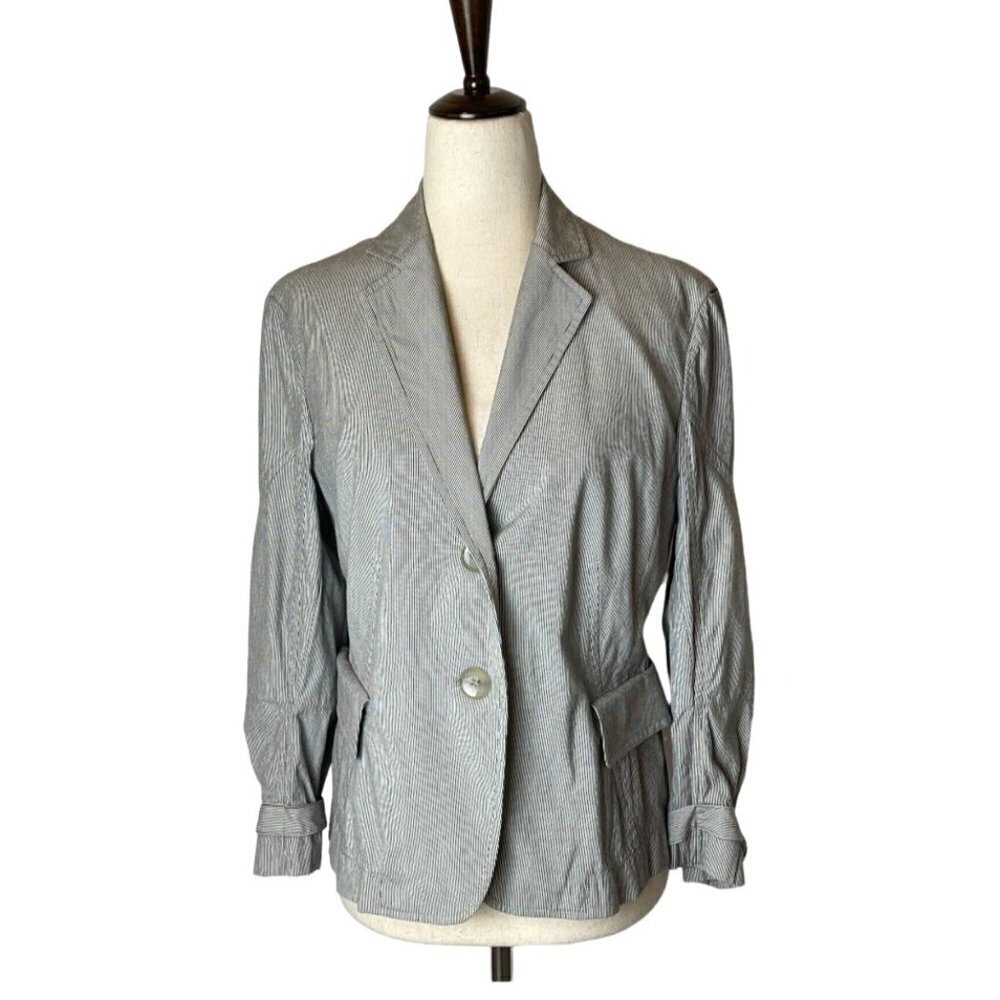 Akris Punto Black And White Striped Cotton Blend Buckle Cuff Blazer Size 8